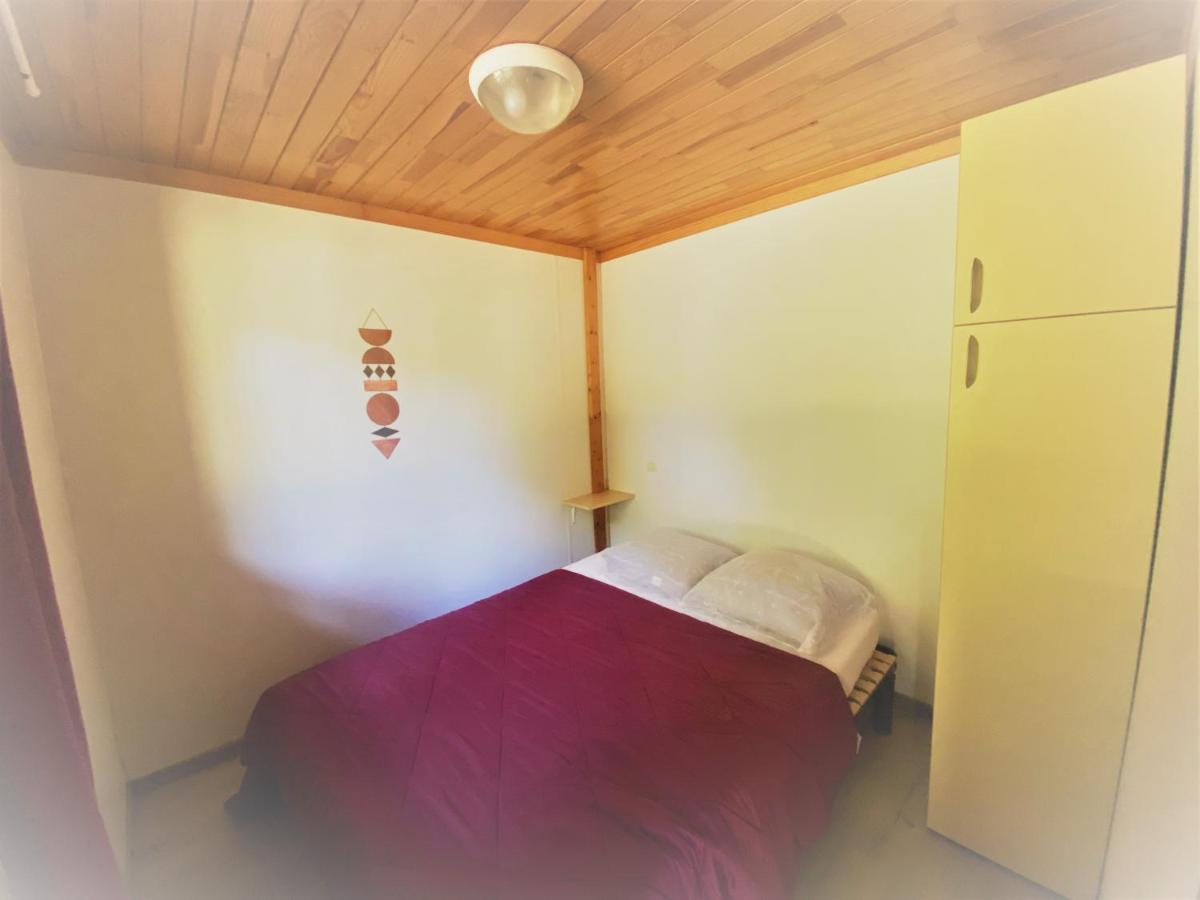 Camping Familial Les Chalets D'Uza 外观 照片