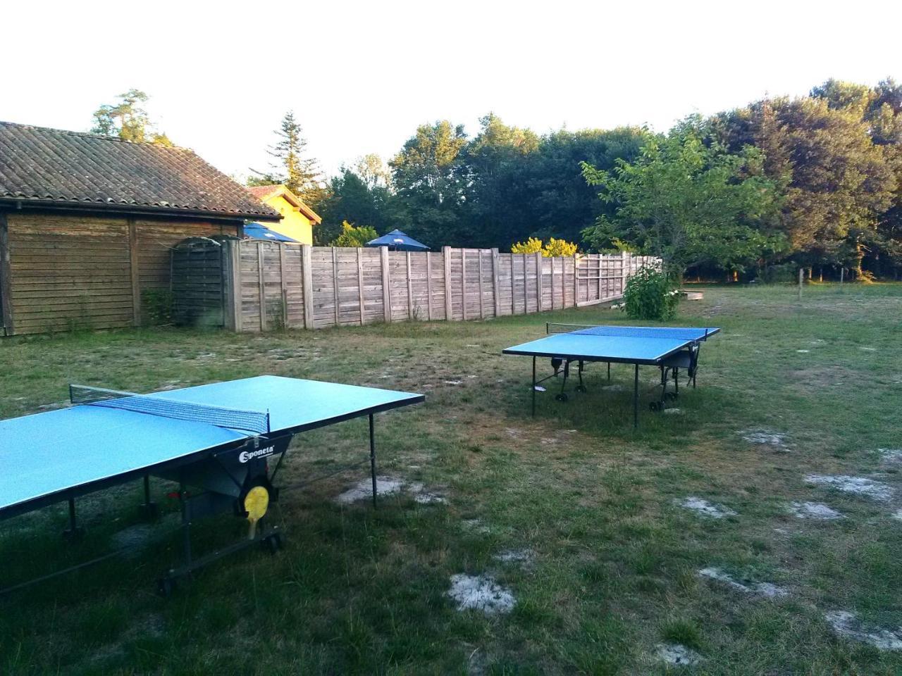 Camping Familial Les Chalets D'Uza 外观 照片